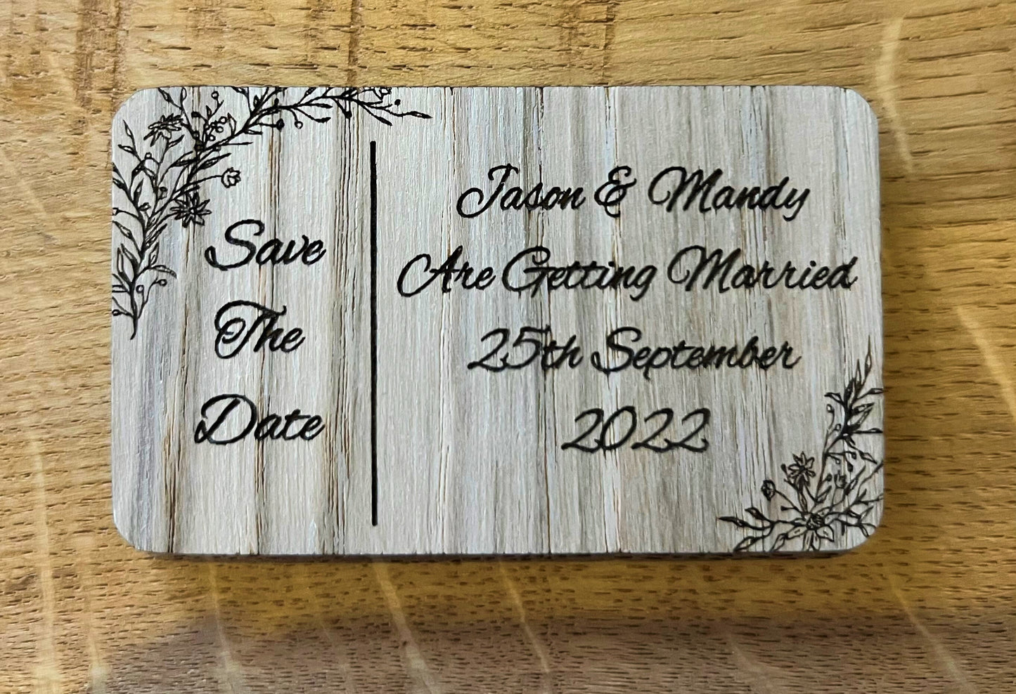 Save The Date Wedding Token - Personalised Wedding Save the date Names and Date - Wooden Plaque - Magnet - Rustic