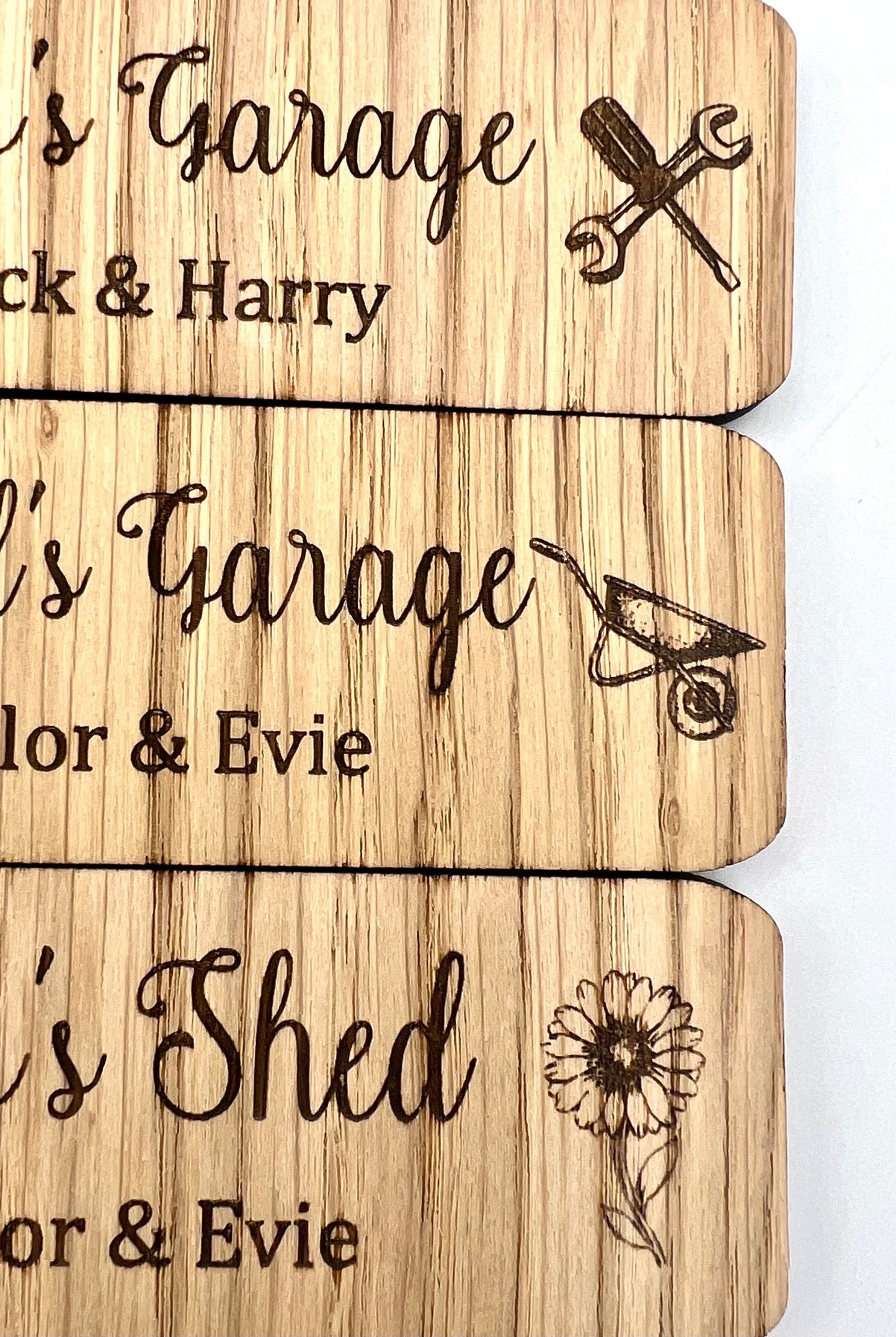 Personalised Keyrings - Grandads Shed, Daddys Garage, Nanny’s Shed, Mummy’s Room - birthday gift - Christmas Gift - personalised gift