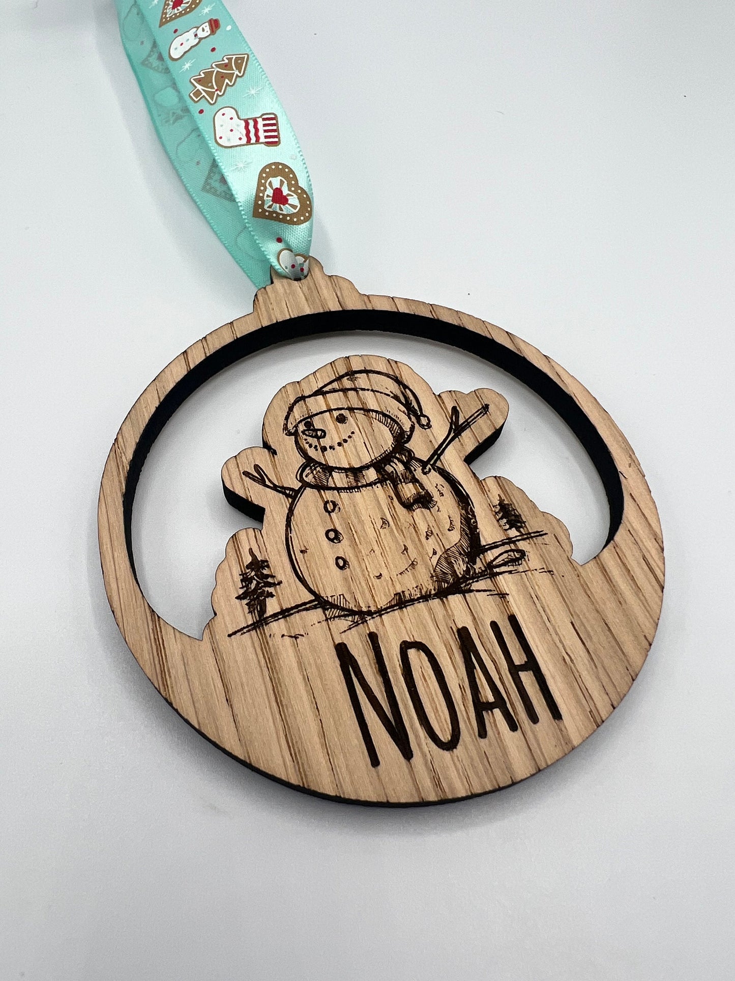Christmas Personalised snowman Bauble Christmas Tree Decoration - Christmas Bauble - Christmas Present - Christmas decor - Gift idea