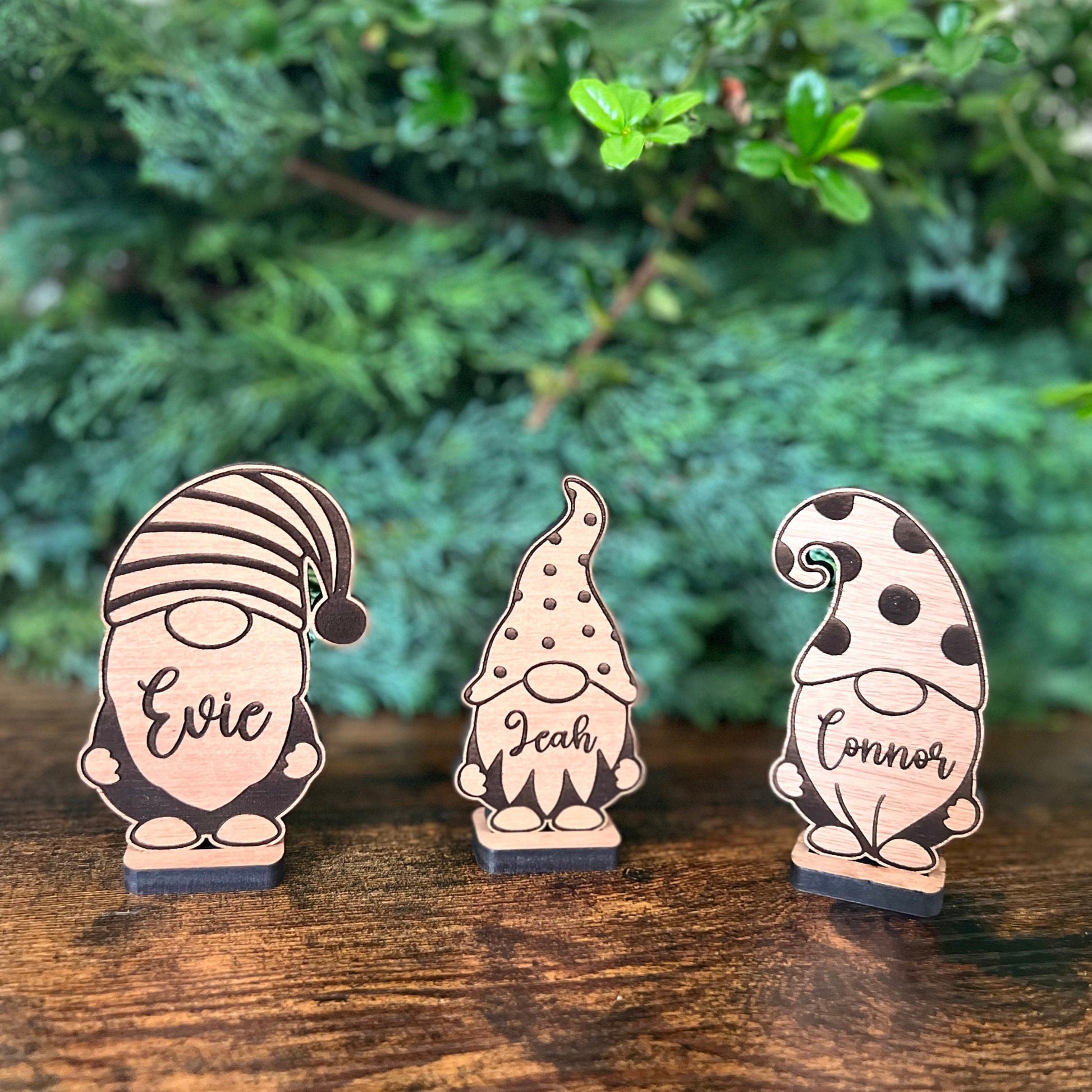 Christmas gonk place setting with engraved guest name